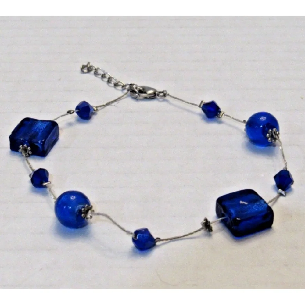 Cobalt Blue Glass Bead Bracelet‎ Silver Tone Adjustable Square Round Geometric